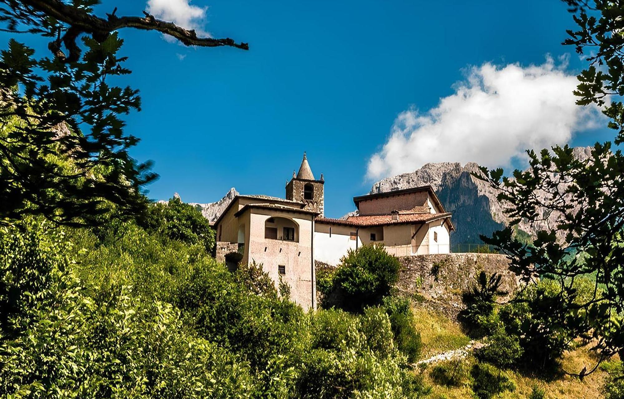 Holiday House Alla Torre Mandello del Lario Εξωτερικό φωτογραφία